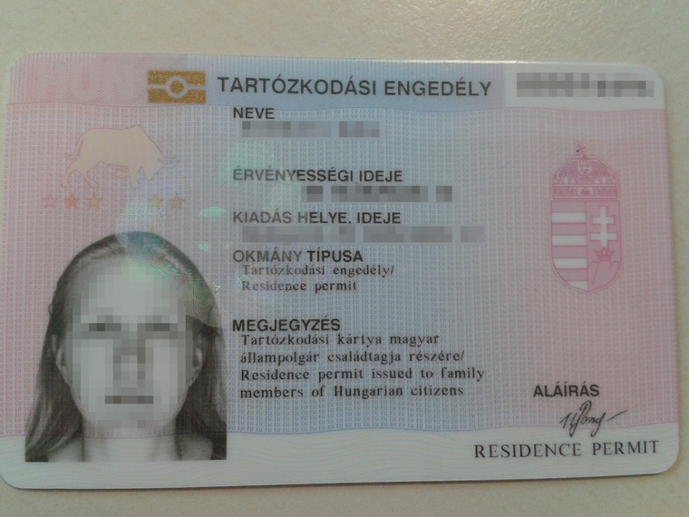 családi együttélés célú tartózkodási engedély​