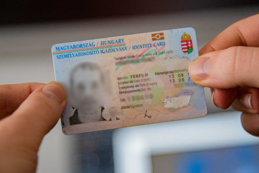 vásárolni személyi igazolványt